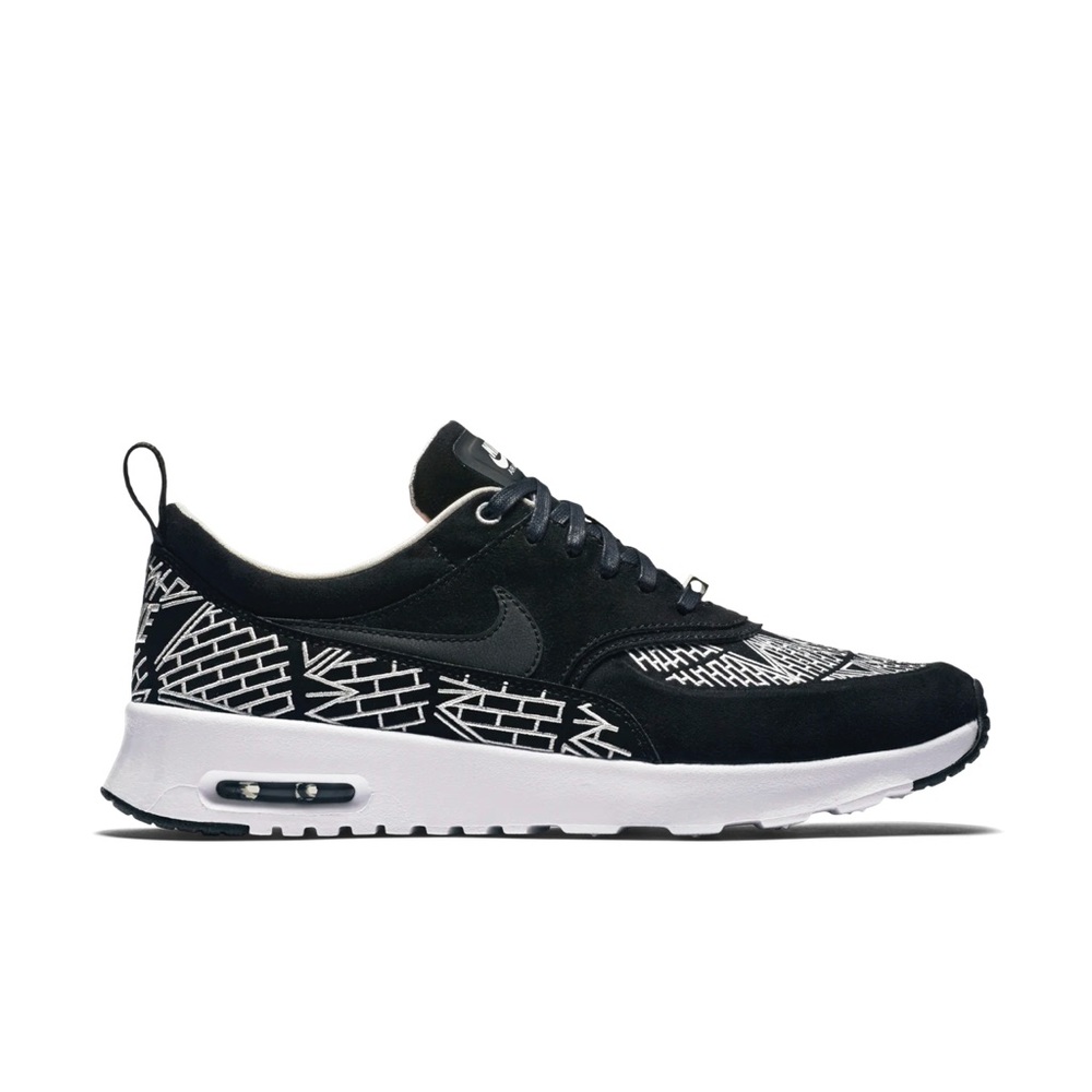Nike Air Max Thea Sneakers